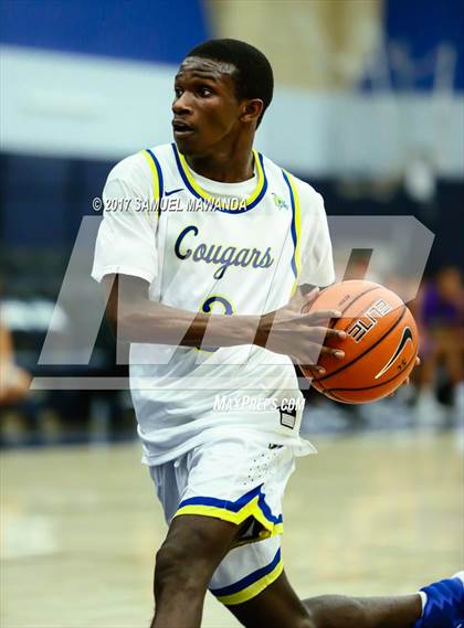 Thumbnail 2 in Crenshaw vs  St. Augustine (Sierra Canyon Super Showcase) photogallery.