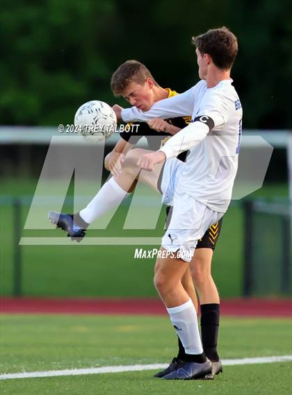 Thumbnail 2 in Brockport @ Honeoye Falls-Lima photogallery.