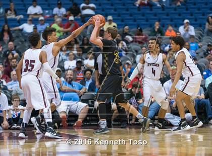 Thumbnail 1 in Avinger vs. Grady (UIL 1A Final) photogallery.