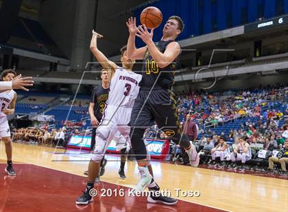 Thumbnail 2 in Avinger vs. Grady (UIL 1A Final) photogallery.