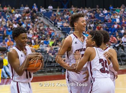 Thumbnail 3 in Avinger vs. Grady (UIL 1A Final) photogallery.