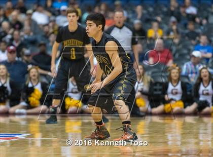 Thumbnail 3 in Avinger vs. Grady (UIL 1A Final) photogallery.