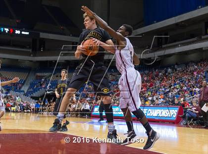 Thumbnail 2 in Avinger vs. Grady (UIL 1A Final) photogallery.