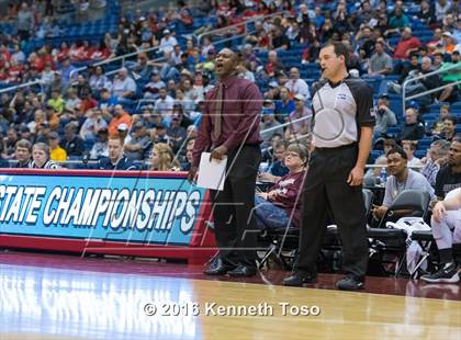 Thumbnail 1 in Avinger vs. Grady (UIL 1A Final) photogallery.