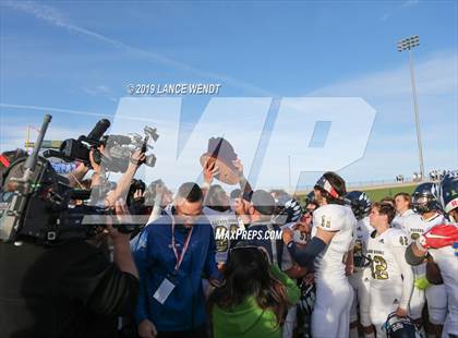 Thumbnail 2 in Pueblo South vs. Palmer Ridge (2019 CHSAA 3A Championship photogallery.