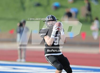 Thumbnail 2 in Pueblo South vs. Palmer Ridge (2019 CHSAA 3A Championship photogallery.