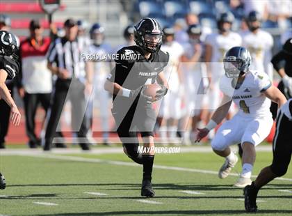 Thumbnail 1 in Pueblo South vs. Palmer Ridge (2019 CHSAA 3A Championship photogallery.