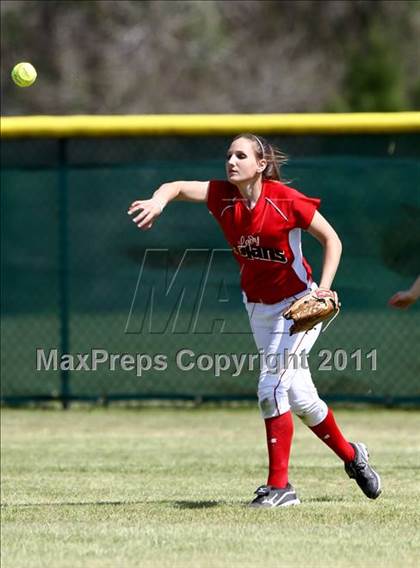 Thumbnail 3 in Tarkington @ Coldspring-Oakhurst photogallery.