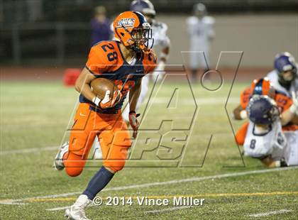 Thumbnail 2 in Lakes vs Sumner (SPSL 3A Tiebreaker) photogallery.