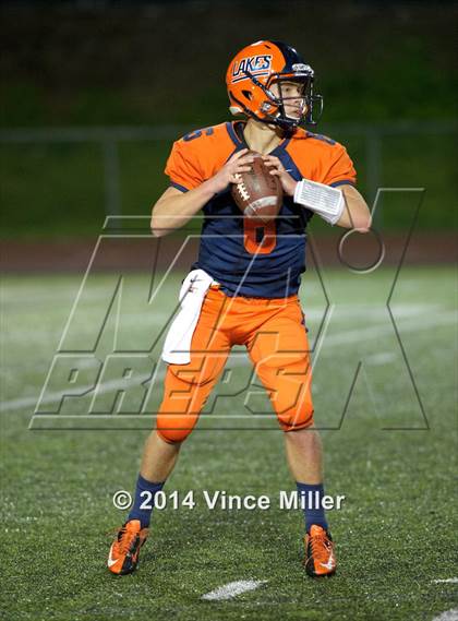 Thumbnail 2 in Lakes vs Sumner (SPSL 3A Tiebreaker) photogallery.
