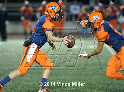 Thumbnail 2 in Lakes vs Sumner (SPSL 3A Tiebreaker) photogallery.