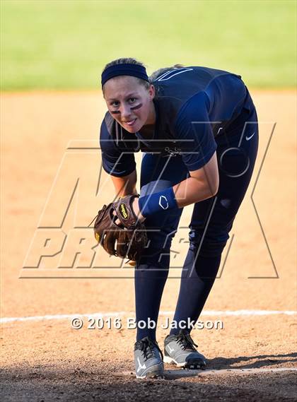 Thumbnail 3 in Baldwin vs McDowell (PIAA Class AAAA 1st Round) photogallery.