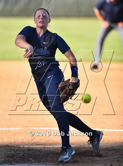Thumbnail 1 in Baldwin vs McDowell (PIAA Class AAAA 1st Round) photogallery.