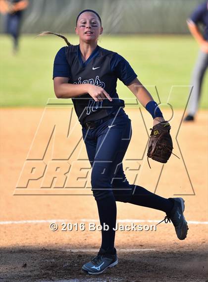 Thumbnail 2 in Baldwin vs McDowell (PIAA Class AAAA 1st Round) photogallery.