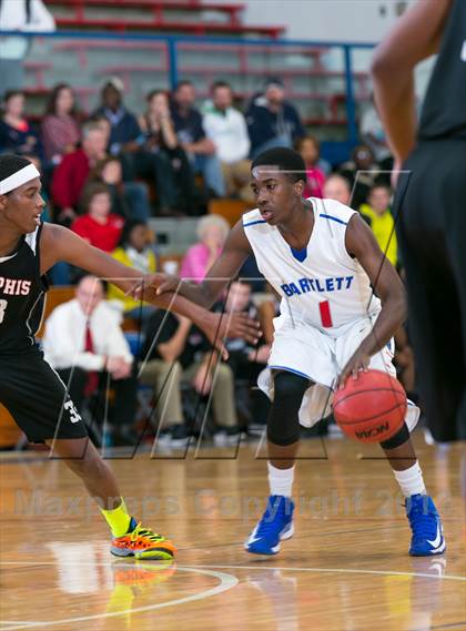 Thumbnail 3 in Fellowship of Christian Athletes vs Bartlett photogallery.