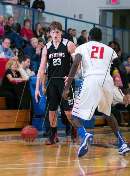 Thumbnail 3 in Fellowship of Christian Athletes vs Bartlett photogallery.