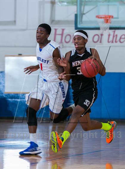Thumbnail 3 in Fellowship of Christian Athletes vs Bartlett photogallery.