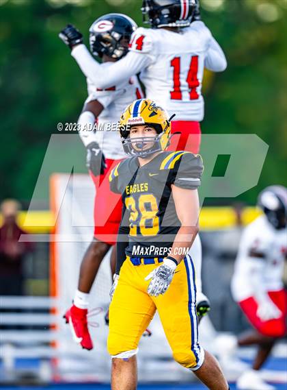 Thumbnail 1 in Glenville @ Avon photogallery.