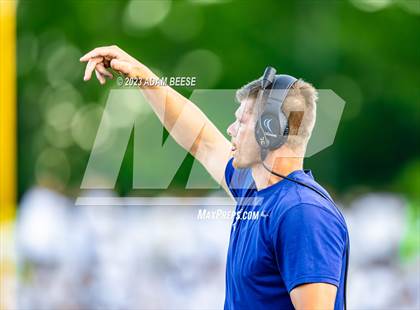 Thumbnail 3 in Glenville @ Avon photogallery.