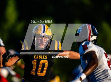 Thumbnail 1 in Glenville @ Avon photogallery.