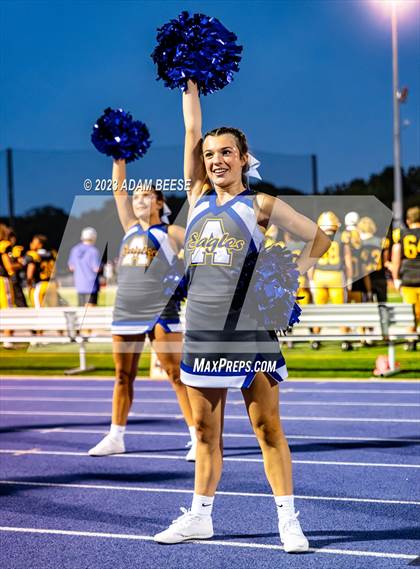 Thumbnail 3 in Glenville @ Avon photogallery.