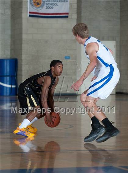 Thumbnail 2 in Army-Navy @ Rancho Bernardo photogallery.