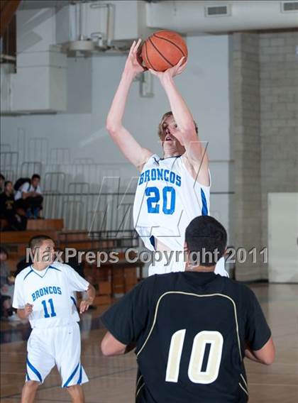 Thumbnail 2 in Army-Navy @ Rancho Bernardo photogallery.