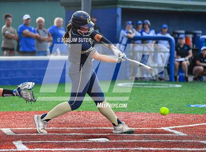 Thumbnail 1 in Georgetown vs Lake Creek (UIL 5A Reg III Final) photogallery.