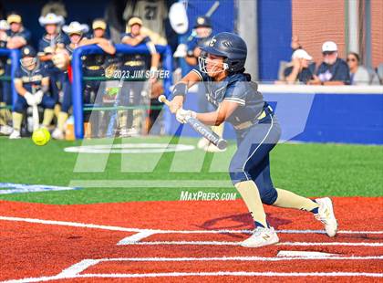 Thumbnail 1 in Georgetown vs Lake Creek (UIL 5A Reg III Final) photogallery.