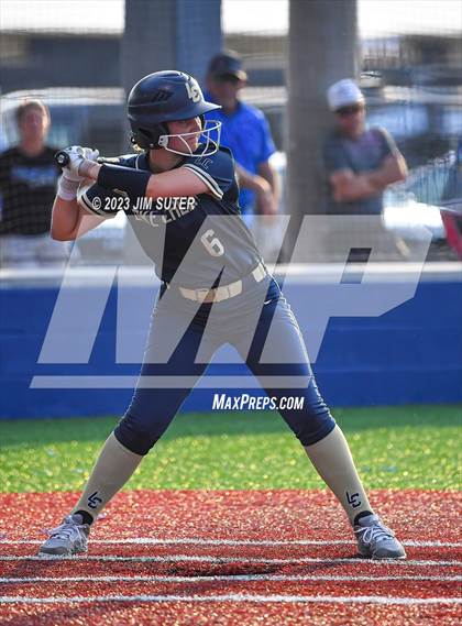 Thumbnail 3 in Georgetown vs Lake Creek (UIL 5A Reg III Final) photogallery.