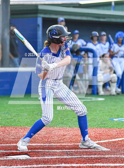 Thumbnail 1 in Georgetown vs Lake Creek (UIL 5A Reg III Final) photogallery.
