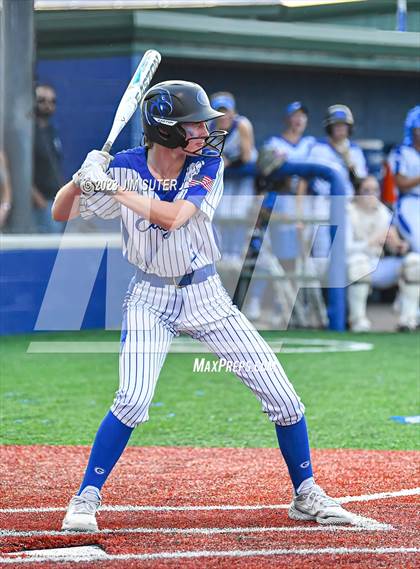 Thumbnail 2 in Georgetown vs Lake Creek (UIL 5A Reg III Final) photogallery.