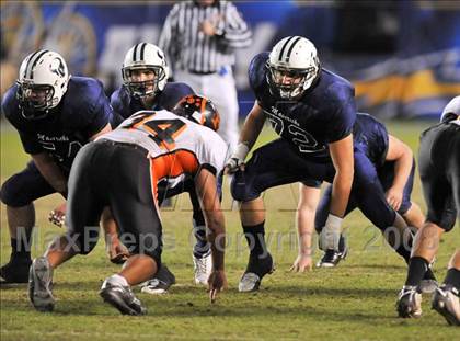Thumbnail 2 in Escondido vs. La Costa Canyon (CIF SDS D1 Final) photogallery.