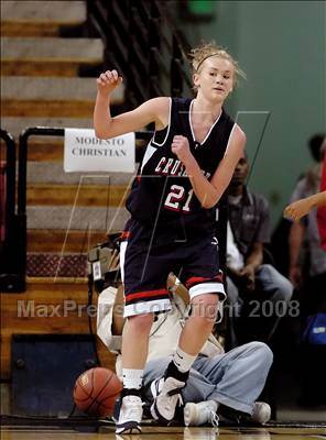 Thumbnail 1 in Modesto Christian vs. Christian Brothers (CIF SJS D4 Final) photogallery.