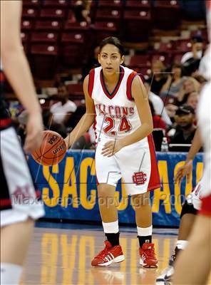 Thumbnail 3 in Modesto Christian vs. Christian Brothers (CIF SJS D4 Final) photogallery.