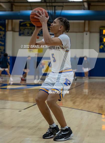 Thumbnail 3 in Cedar Ridge @ Pflugerville (Pflugerville Holiday Classic) photogallery.
