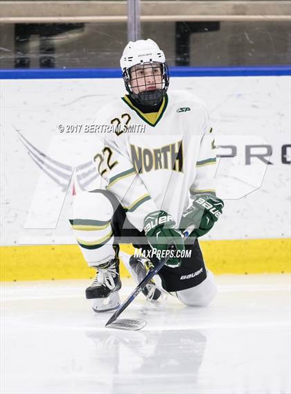 Thumbnail 3 in Williamsville North vs. Niagara Falls (Section 6 Division I Semifinal) photogallery.