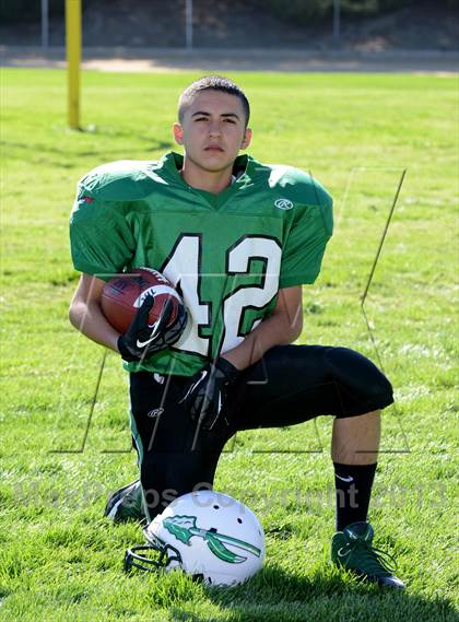 Thumbnail 2 in Tehachapi Freshman Football Team and Individual Portraits photogallery.