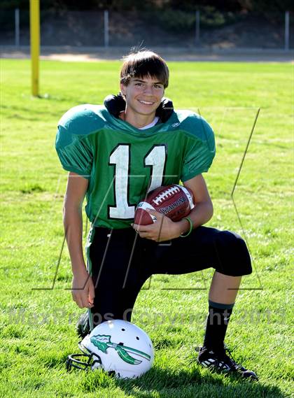 Thumbnail 2 in Fr: Tehachapi Freshman Football Team and Individual Portraits photogallery.