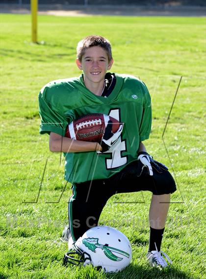 Thumbnail 3 in Fr: Tehachapi Freshman Football Team and Individual Portraits photogallery.