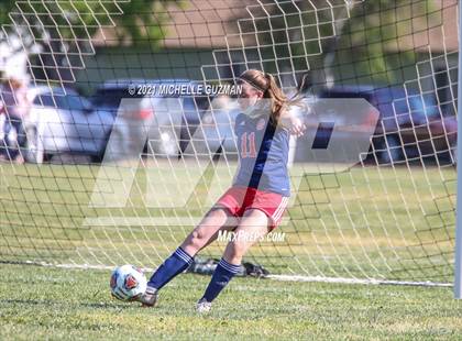 Thumbnail 2 in Enochs @ Beyer  photogallery.