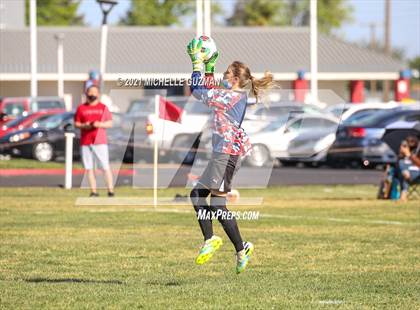 Thumbnail 2 in Enochs @ Beyer  photogallery.