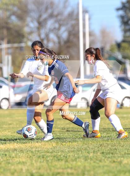 Thumbnail 3 in Enochs @ Beyer  photogallery.