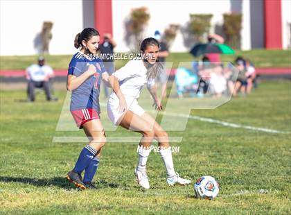 Thumbnail 3 in Enochs @ Beyer  photogallery.