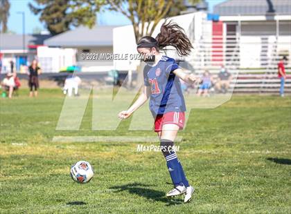 Thumbnail 1 in Enochs @ Beyer  photogallery.