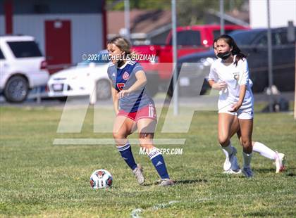 Thumbnail 2 in Enochs @ Beyer  photogallery.