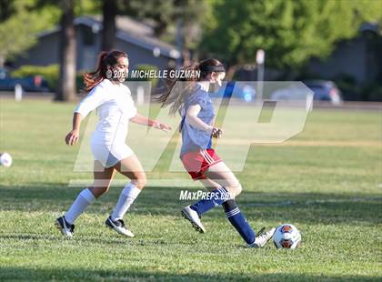 Thumbnail 3 in Enochs @ Beyer  photogallery.