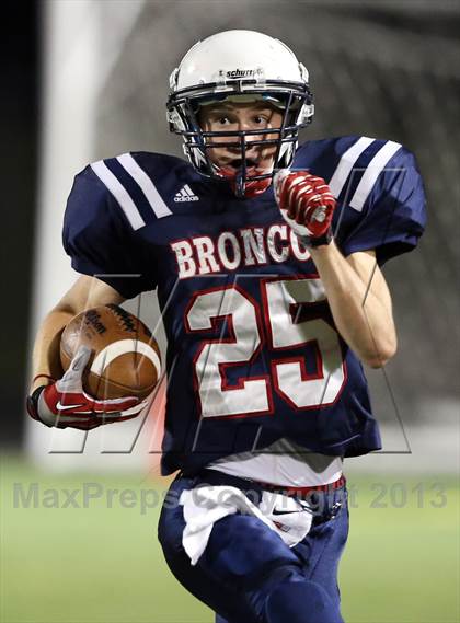 Thumbnail 1 in Boyd vs. Lewisville photogallery.