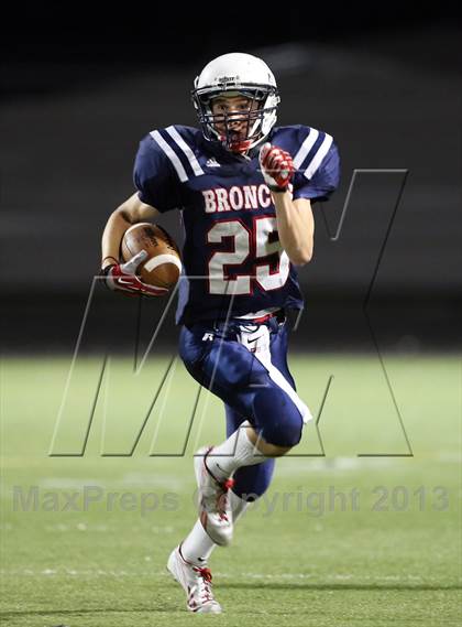 Thumbnail 2 in Boyd vs. Lewisville photogallery.