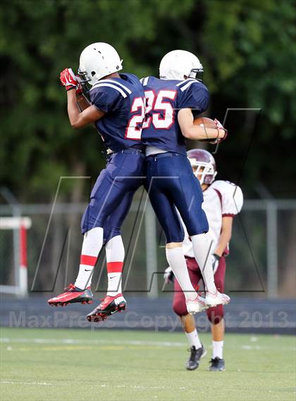Thumbnail 2 in Boyd vs. Lewisville photogallery.